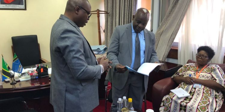 TEF yaungana na wanahabari kupinga sheria kandamizi