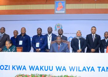 Dkt.Mpango awapa Wakuu wa Wilaya mbinu za Uongozi Bora