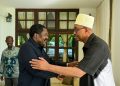 Makamu wa Rais Balozi Dkt.Nchimbi akutana na Rais Mstaafu wa Zanzibar Aman  Abeid Karume